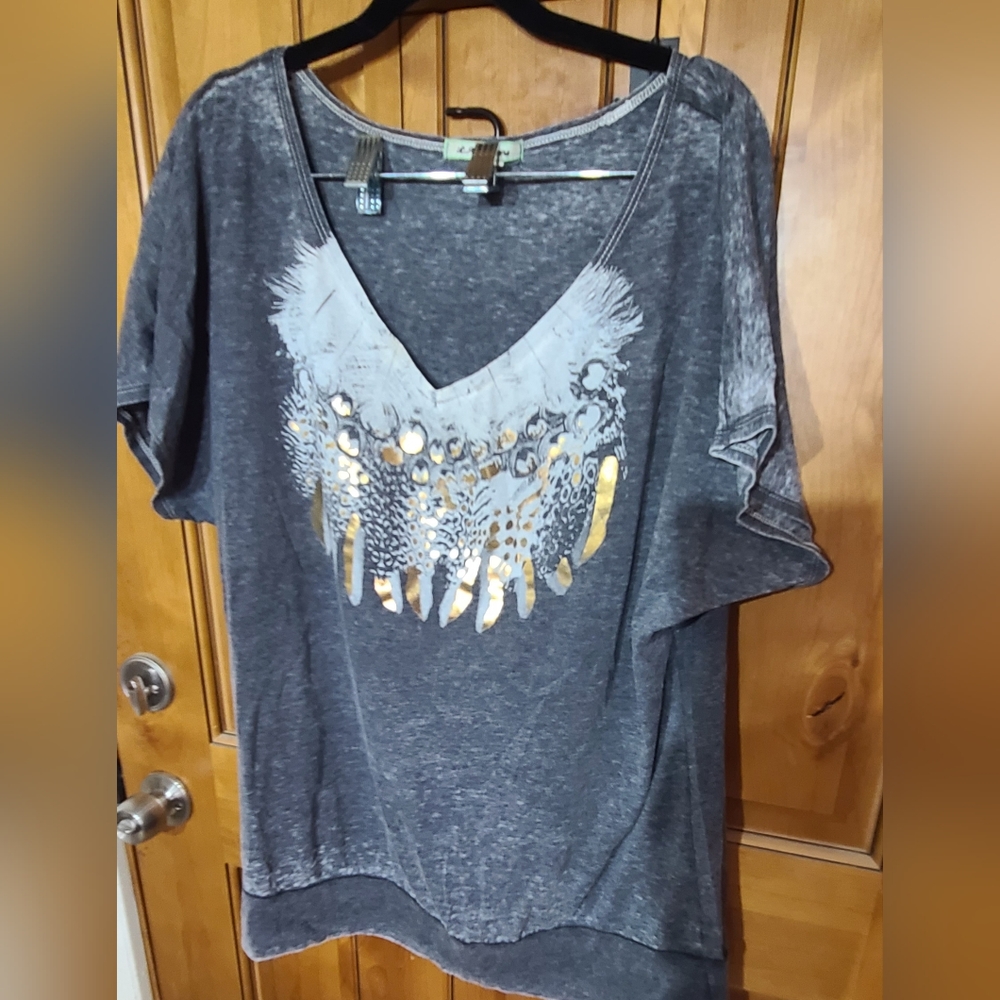 La movers 2xl t shirt cute front details